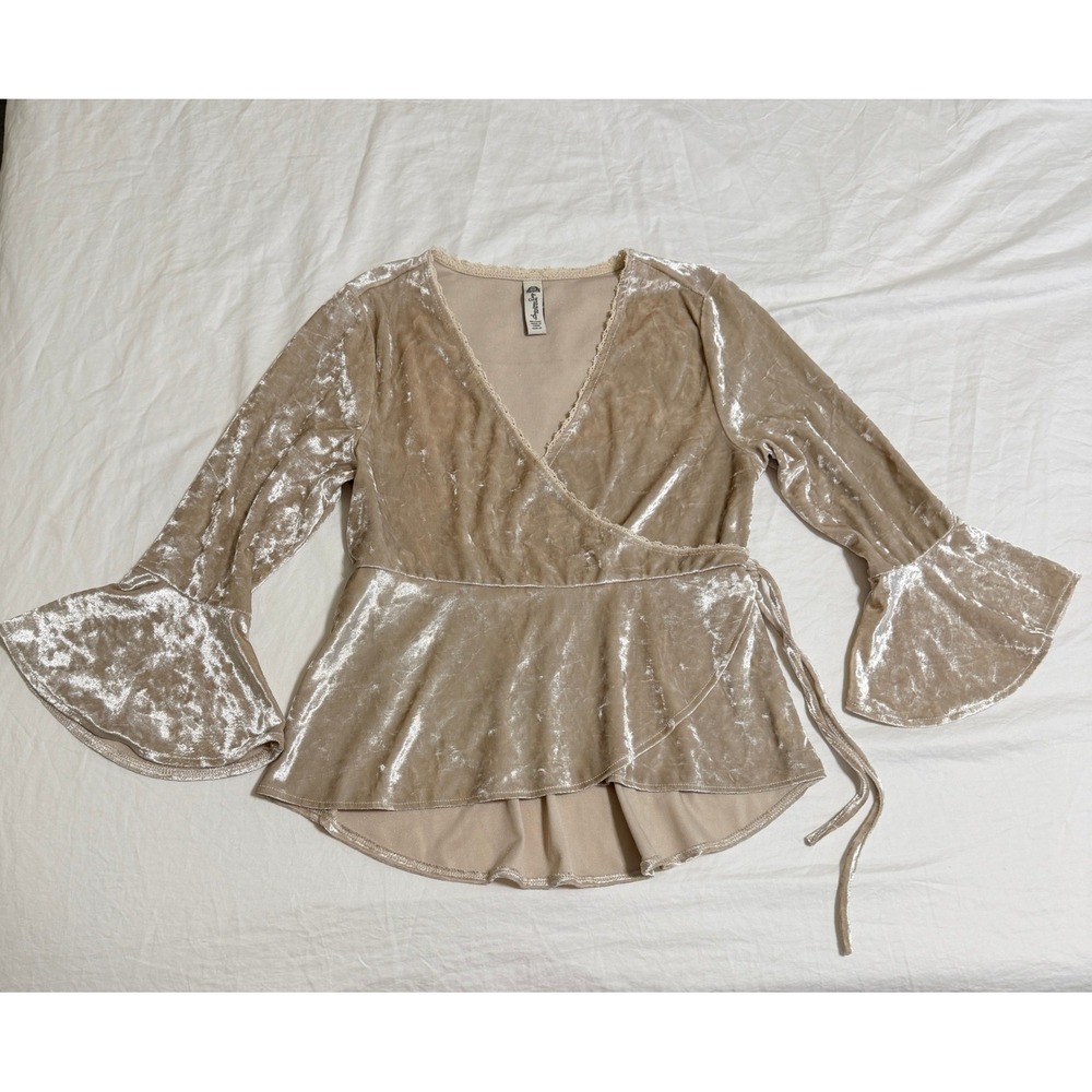 American Rag Crushed Velvet Top Bell Sleeve Champagne Women Medium Y2K Romantic‎